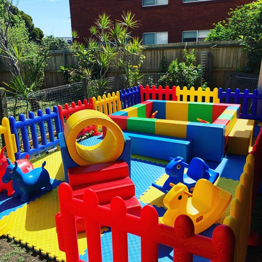 Playland Hire fences and games