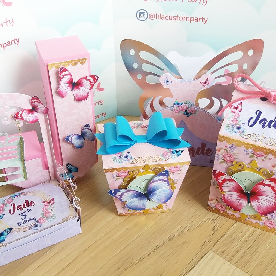 Lila Custom Party butterfly boxes