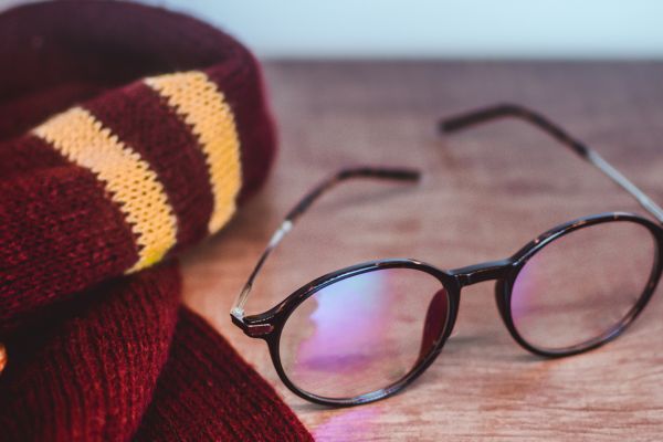 A Harry Potter-inspired glasses and scarf