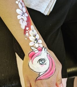 HappyStar Face Painting unicorn arm