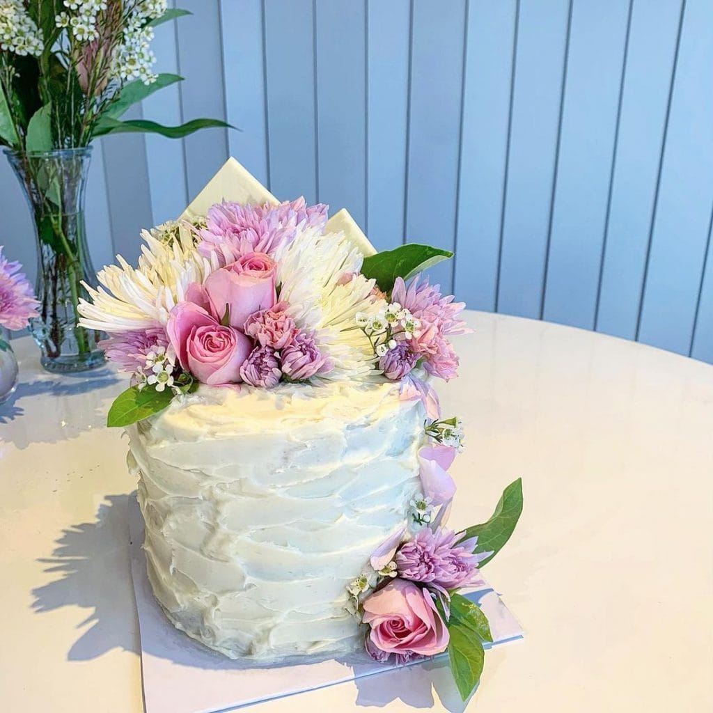 Shukai Floral beautiful cake displays