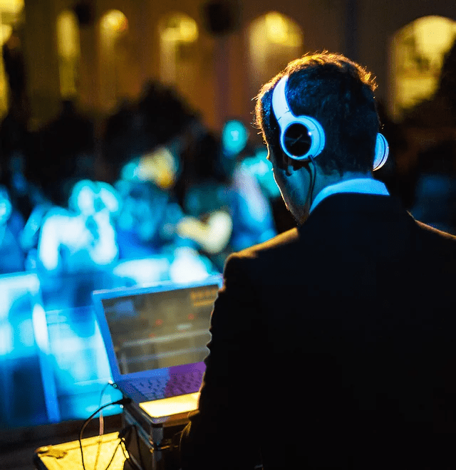 https://projectparty.com.au/wp-content/uploads/2020/09/touch-of-sound-entertainment-wedding-crowd.png