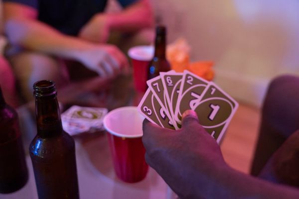 Dinking game of kings cup with Uno cards