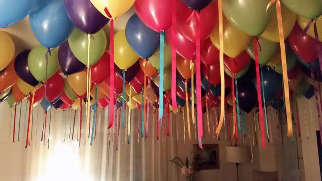 Bubblegum Balloons ceiling