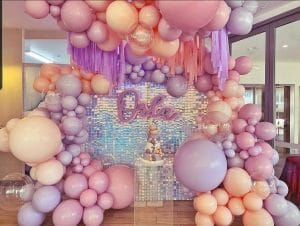 Shimmer Backdrop balloons