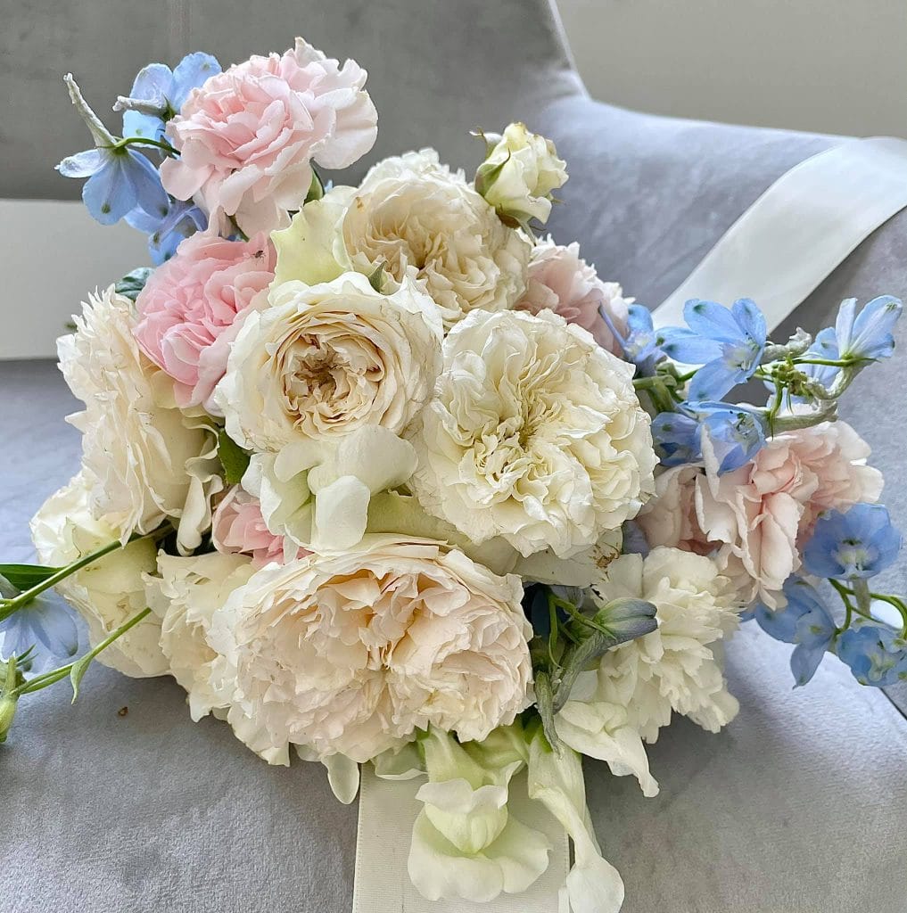 Flora & Maple bridal bouquet