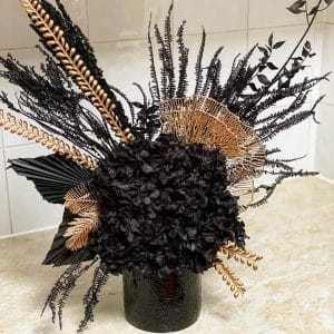 Siyah & Co Floral Arrangements black