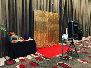 Snap Time Photobooths gold