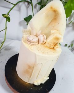 Cakes By May drip
