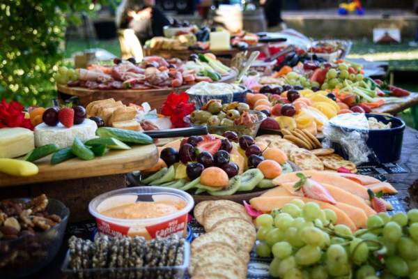 8 Best Grazing Table Catering Companies on the Gold Coast for Your Next Event