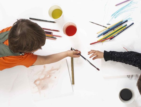 Toddler party hire a painting table with art supplies