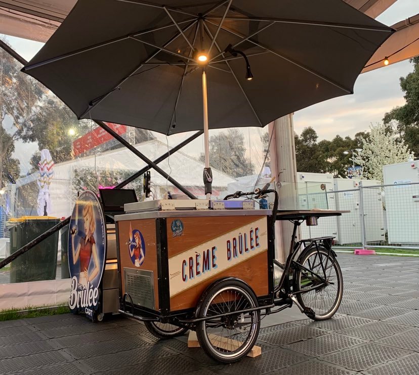 https://projectparty.com.au/wp-content/uploads/2023/06/the-brulee-cart-torching-now.jpeg
