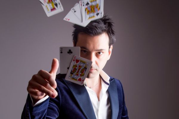 Richard Vegas Magician is an illusionist