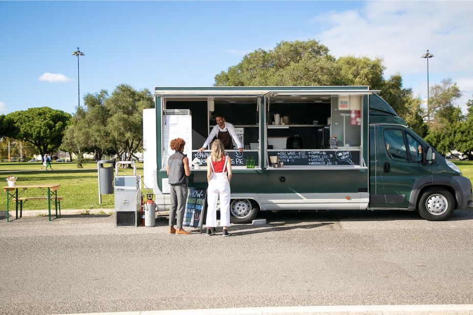 Rolling in Flavor: 12 Reasons to Choose Food Truck Catering for Your Next Event